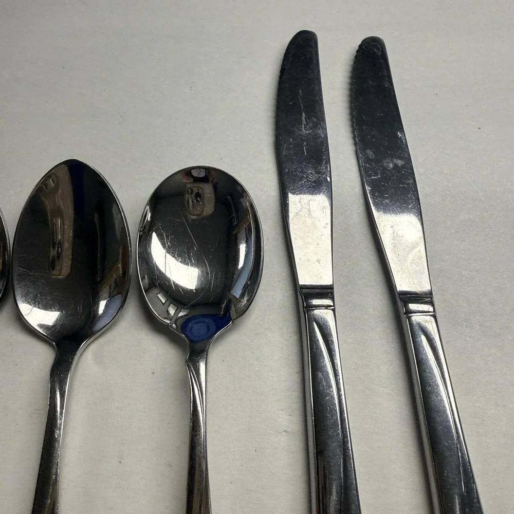 8 Pc Oneida Flight Reliance Salad Forks Knives Soup Spoons Stainless Flatware